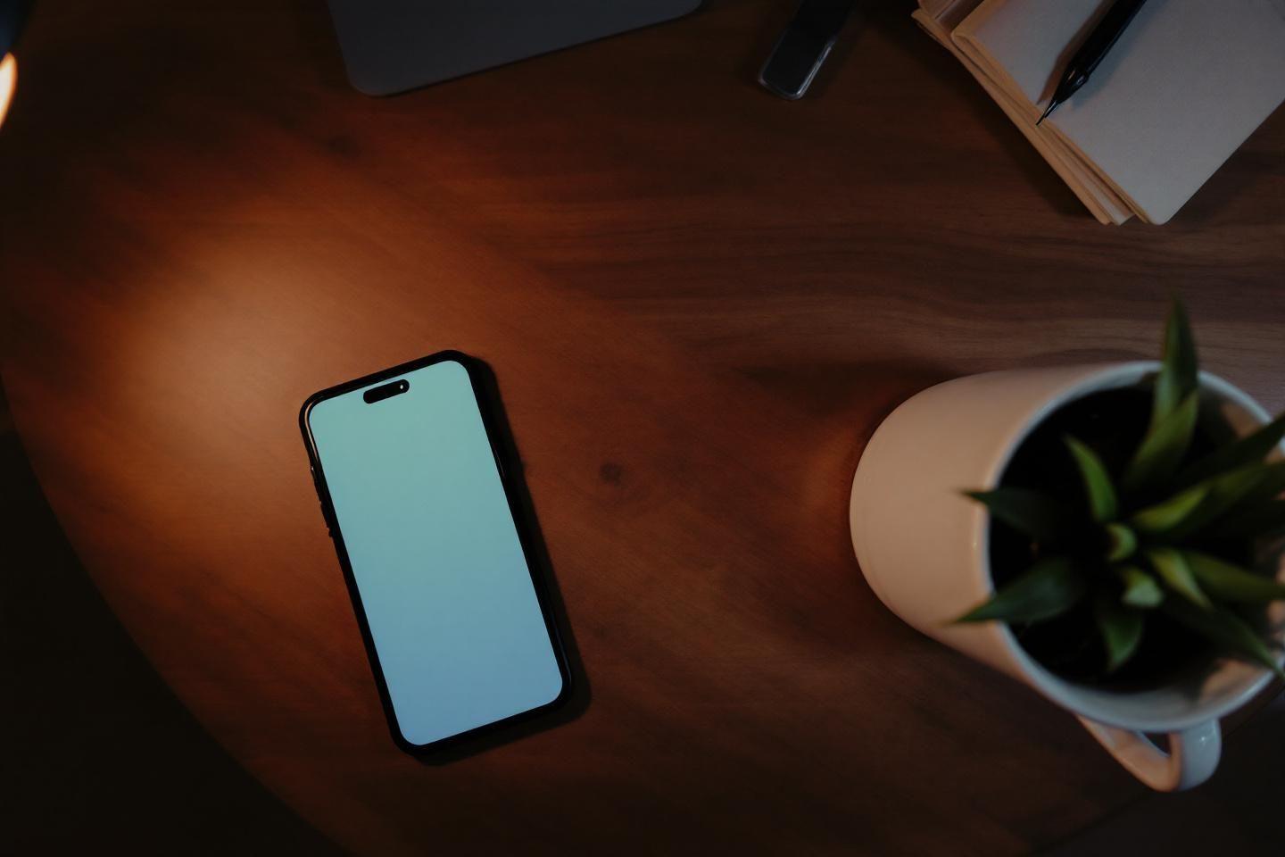 Comment éteindre son iPhone quand l'écran tactile ne fonctionne plus : redémarrer facilement